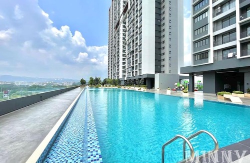 Cheras Apartment | Family Suites Netizen Balcony near MRT #23