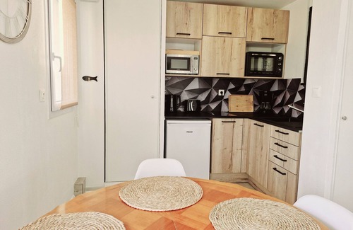Touques Apartment | Family T2 with pool and garden in Touques