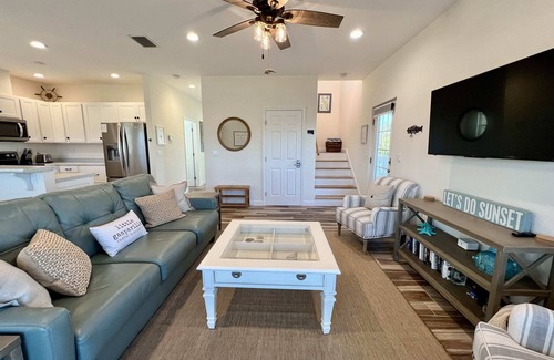 Placida House | Family Tides on LGI - Golf Cart Included