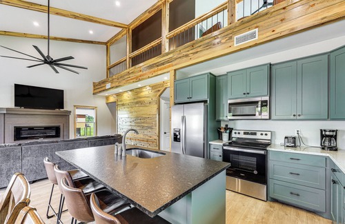 Glenwood Cabin | ‘Family Tradition’ Glenwood Cabin w/River Access!