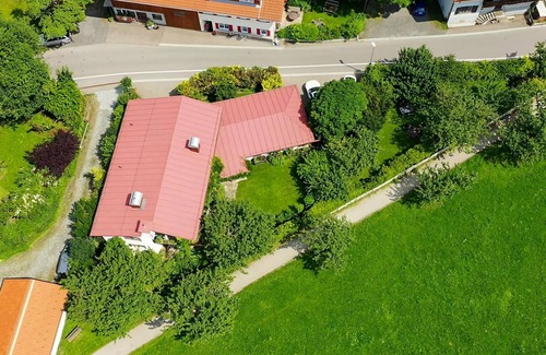 Bad Oberdorf Apartment | Family vacation apartment, 2 bedrooms and garden - Ferienwohnungen Haus Breitenberg