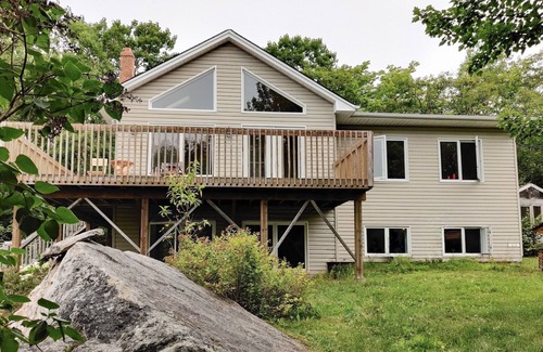 Mill Cove House | Family Vacation Cottage 5 min from the beach