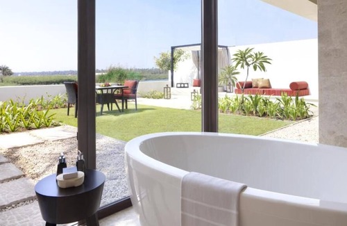 Salalah House | Family Vacay in Salalah! Pool & Spa, Free Parking! Close to Al Haffa Beach!