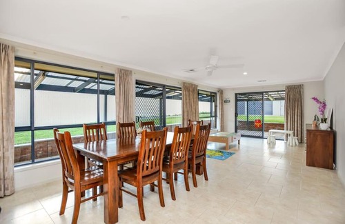 Middleton House | Family Vibes By Middleton Beach- Free Wifi