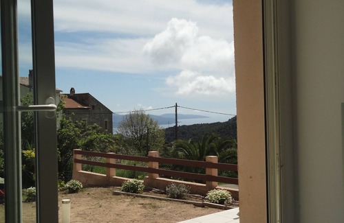 Coggia Villa | Family villa in a typical village