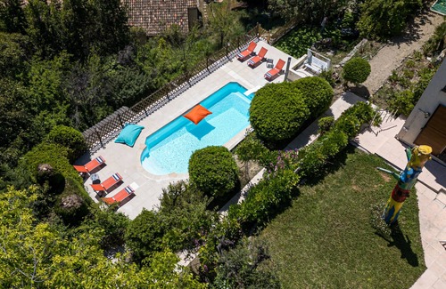 Gairaut Villa | Family villa in Nice – Stunning view, pool and outdoor games