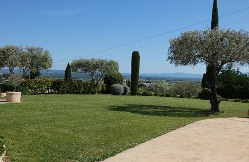 Rochegude Villa | Family villa with swimming pool and garden in Drôme Provençale