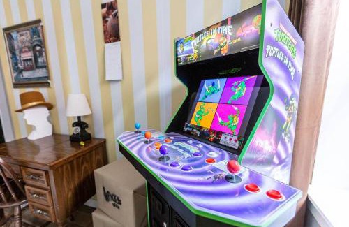 Lawrenceville House | Famous Willy Wonka Themed Home