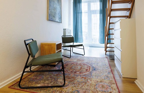 Friedrichshain-Kreuzberg Apartment | Fancy Mezzanine Bed Room in Kreuzberg 1