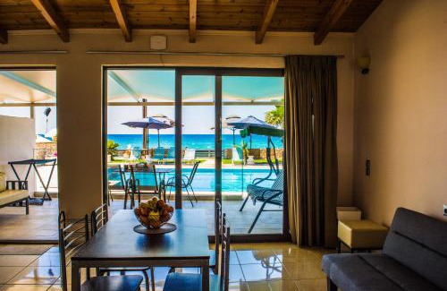 Agios Gordios Apartment | Fanis seafront apartments