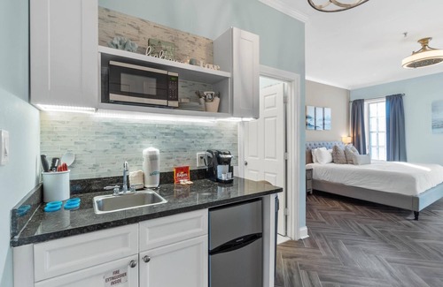 Seacrest Beach Condo | "Fanta Sea 30A" #281 Studio Sleeps 3