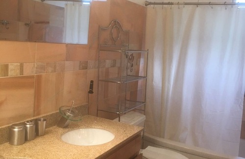 Sunnyside Apartment | Fantastic 1-bedroom place in San Francisco with views
