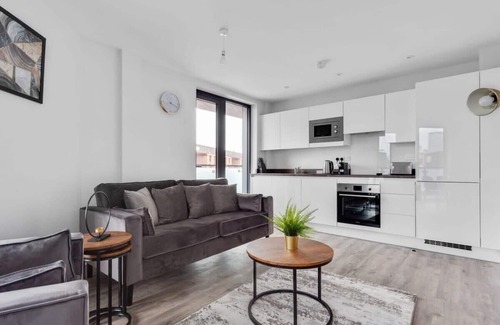 Bordesley Apartment | Fantastic 2 Bed 2 Bath Apartment in Birmingham