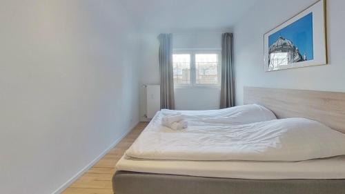 Frederiksberg C Apartment | Fantastic 2-BR apartment in Frederiksberg C - 241