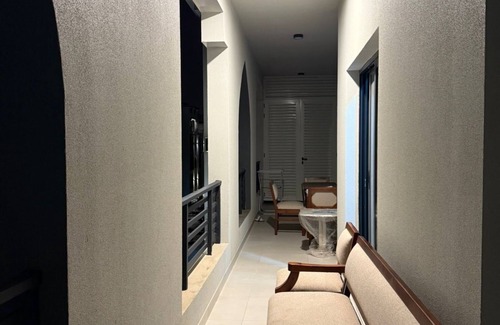 Salalah Apartment | Fantastic 3-bedroom apartment with AC, WIFi in Salalah & public swimming pool