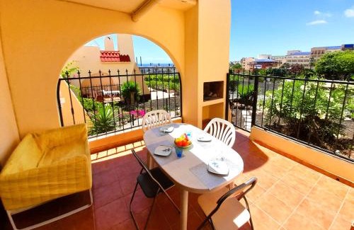 Costa Adeje House | Fantastic 3 Bedrooms MAREVERDE, WIFI free