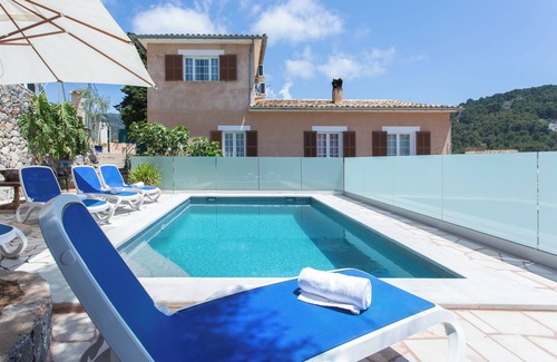 Puerto de Soller Apartment | Fantastic Apartment “Casa Paqui”with Sea View, Mountain View & Wi-Fi