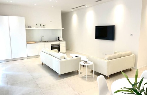 Ruggero Settimo Apartment | Fantastic Apartment in Historic Center - Palermo