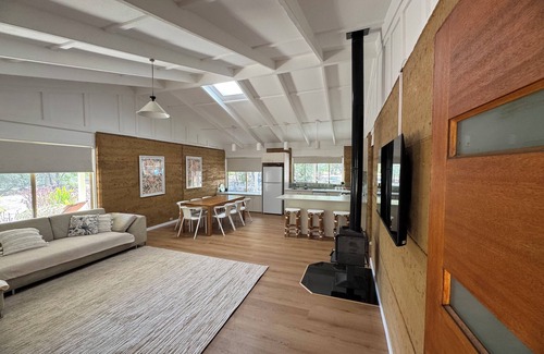 Yallingup House | Fantastic bush setting - "The Clam" cottage Yallingup