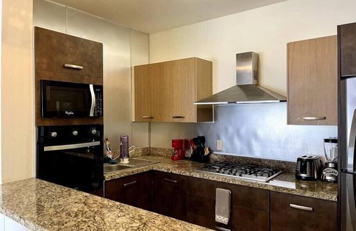 Diaz Ordaz Condo | Fantastic Condo in Versalles 3 blocks to the beach