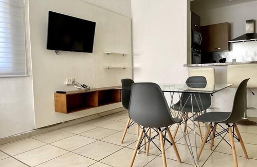 Diaz Ordaz Condo | Fantastic Condo in Versalles 3 blocks to the beach