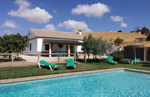Prado del Rey Cottage | Fantastic country house El Rincón de Marco and María in the woods