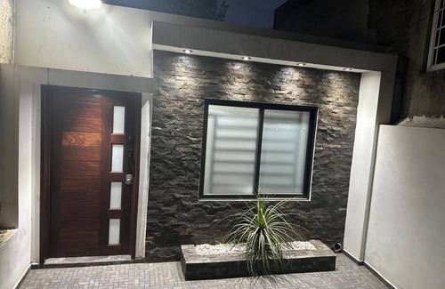 Compostela House | Fantastic Custom Built 2-bedroom house with WiFi in charming Compostela
