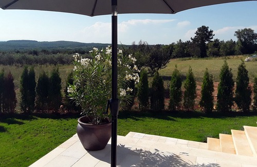 Baderna Villa | Fantastic designer villa with stunning sea views and large pool