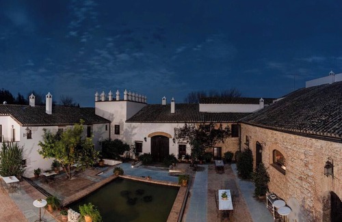 Arcos de la Frontera Villa | Fantastic Hacienda with 10 bedrooms in Andalucia for 20 people.