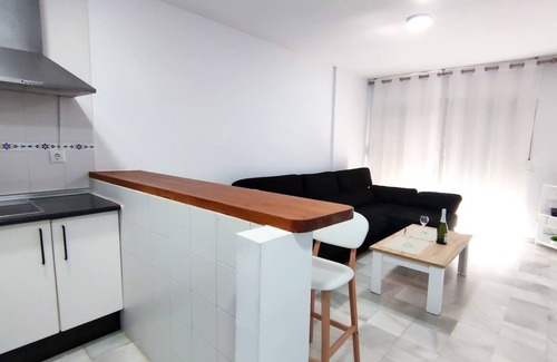 Torre del Mar Apartment | FANTASTIC FULLY RENOVATED APARTMENT
