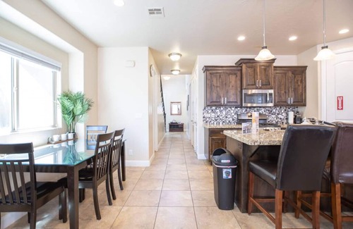 Washington House | Fantastic Getaway - 2 Heated Pools