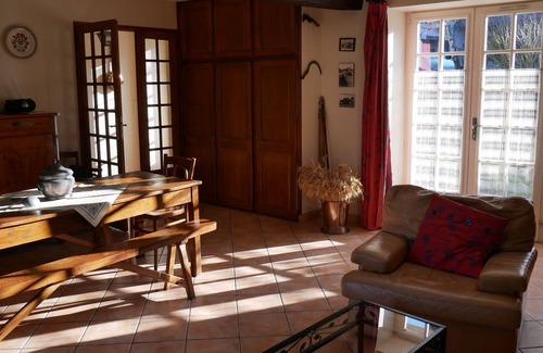 Saint-Ay House | Fantastic holiday home with large garden in cultural surroundings of Saint-Ay