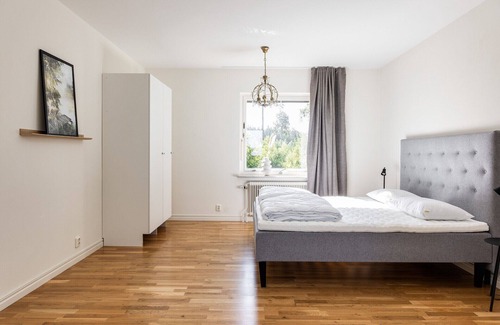 Rydaholm House | Fantastic holiday home with a sandy beach by Lake Furen | SE07022