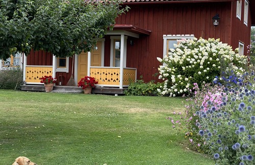 Gnesta Municipality House | Fantastic holiday home directly at the lake Nyckelsjön