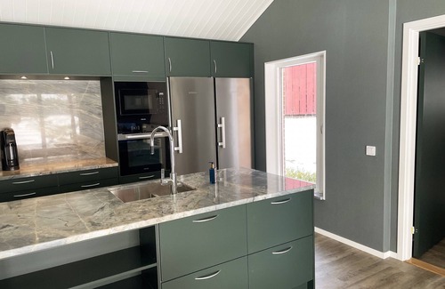 Stavsjo Ski Chalet | Fantastic holiday home with own lake plot by Bolmen, Ljungby | SE06053