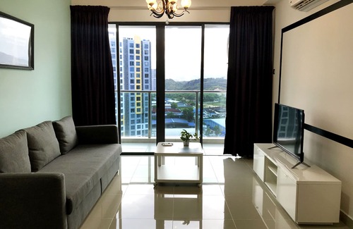 Seri Kembangan Apartment | Fantastic Homestay In Balakong Near Mines, C180, Aeon Cheras Selatan