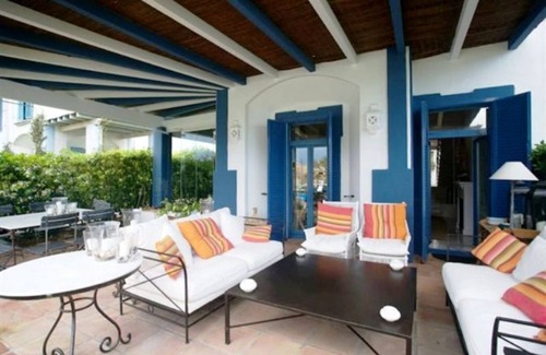 Sotogrande House | FANTASTIC HOUSE IN FIRST LINE OF MARINA SOTOGRANDE, ONE MINUTE FROM THE BEACH.