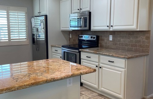 Starlight Estates House | Fantastic Location, Family Friendly, Salt Water Pool in Quiet Neighborhood!