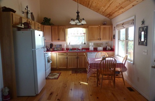 Marble Cabin | Fantastic Mntn Views! Near Casino, Riverwalk. Holidays same rate. Soul-restoring
