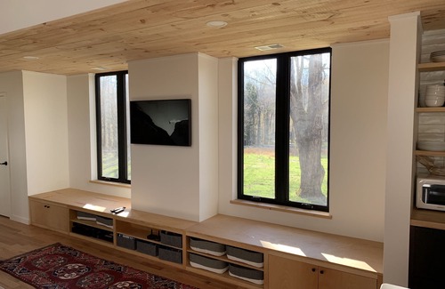 Timberline Cabin | Fantastic Nordic Modern Cabin on Five Idyllic Acres