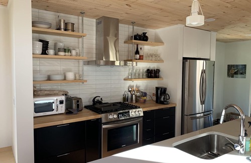 Timberline Cabin | Fantastic Nordic Modern Cabin on Five Idyllic Acres