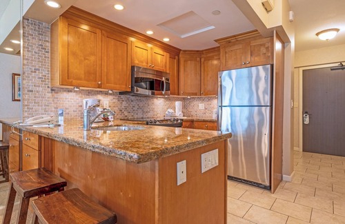 Kaanapali Apartment | Fantastic Ocean View in Ka'anapali at the Whaler