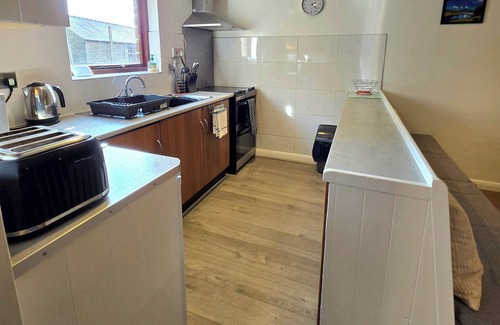 Hope Valley Cottage | Fantastic panoramic views, beautiful Peak District Cottage with Indoor Pool