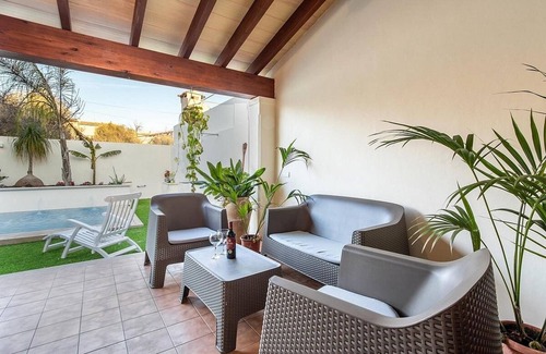Consell Villa | Fantastic Renovated House, Stylish Interiors, A/C, Private Pool, 100m to the Main Square in Consell!
