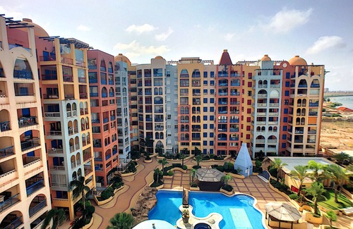 Playa Honda Apartment | Fantastic sea views, wifi, 2 swimming pools, parking