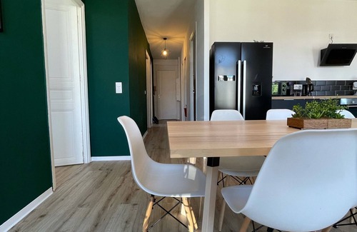 La Gare Apartment | Fantastic stay in T5/center/near the beach/9 pax/Place Catalogne😍
