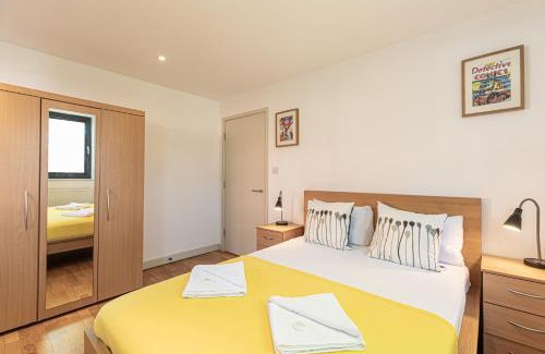 Cantelowes Apartment | Fantastic Stays at Camden