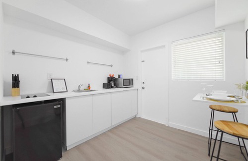 Northeast Miami Condo | Fantastic Studio 15 min from The Beach