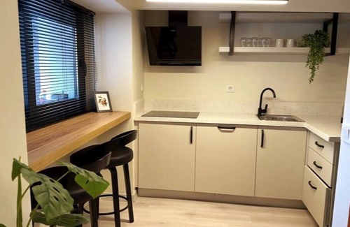 Inegeul Apartment | Fantastic Studio in Ortakoy