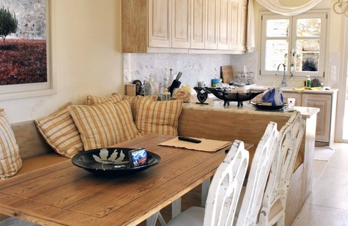Kea Villa | Fantastic villa with a swimming pool, ideal for families or a group of friends.
